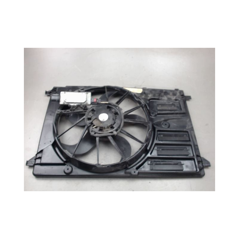 MOTEUR VENTILATEUR RADIATEUR VOLVO V40