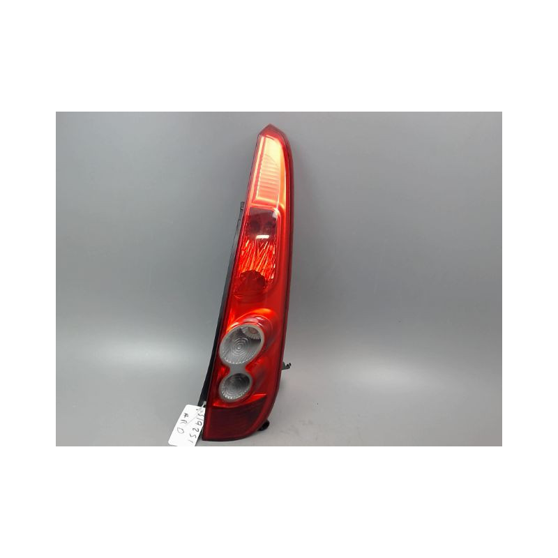 FEU ARRIERE DROIT FORD FIESTA V Phase 2 2005-2008