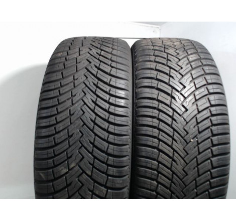 Paire de pneus PIRELLI ALL SEASON CINTURATO SF2 215 55 17 98 W