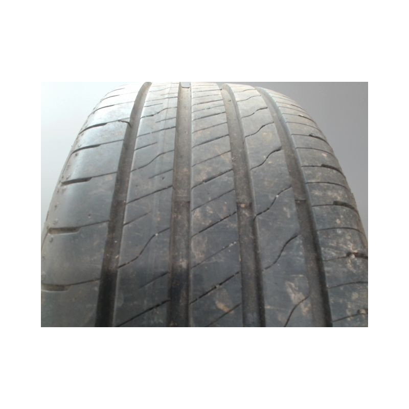 Pneu GOOD YEAR EFFICIENT GRIP 205 50 17 93 V