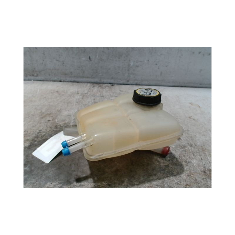 VASE EXPANSION FORD FOCUS 2008-