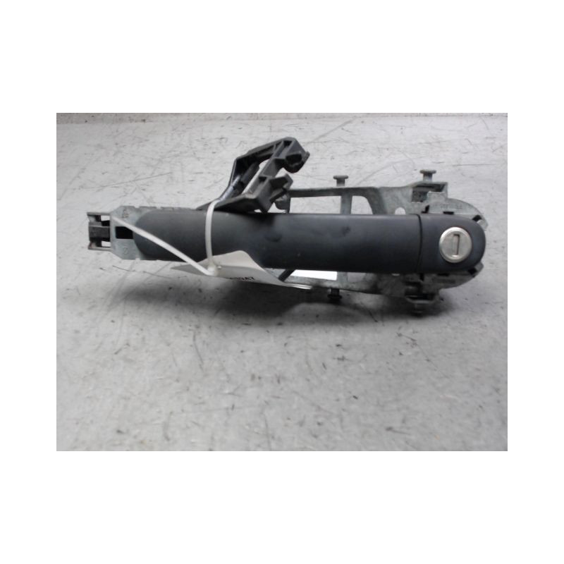 POIGNEE EXTERIEURE PORTE AVANT GAUCHE VOLKSWAGEN GOLF V 2003-2009