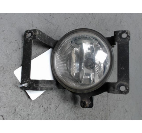 PHARE ANTIBROUILLARD AVG