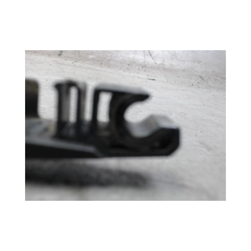 BRAS ESSUIE-GLACE ARRIERE TOYOTA COROLLA VERSO 2004-2007