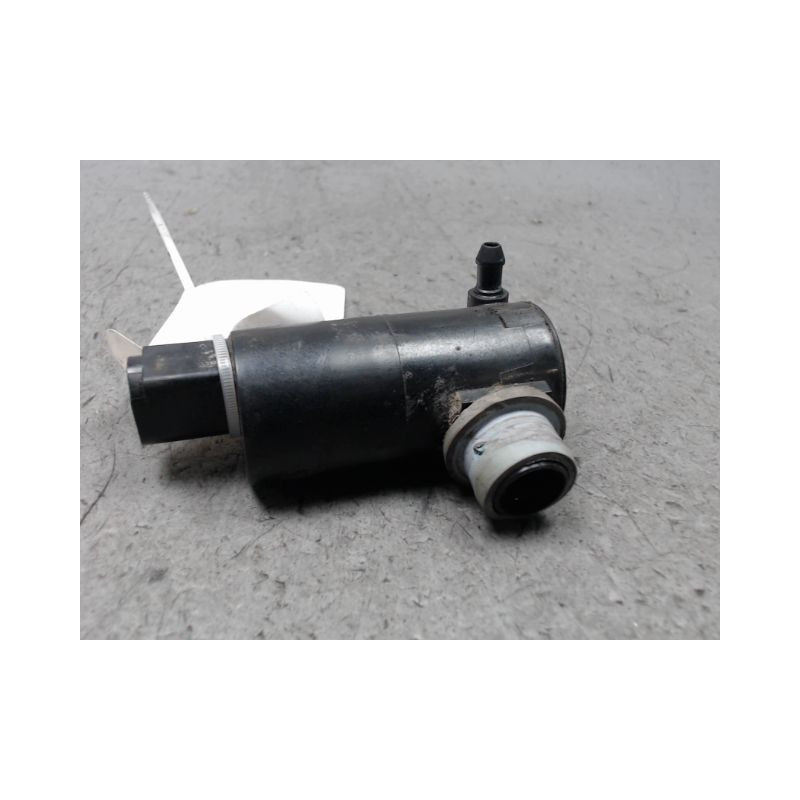 POMPE LAVE-GLACE AVANT SUZUKI SX4