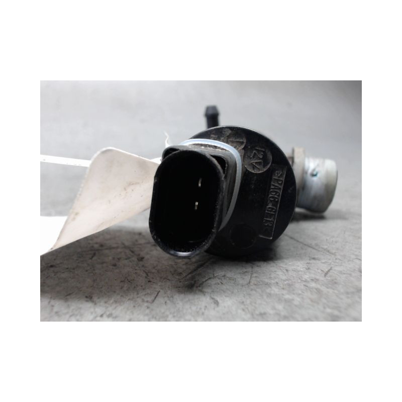 POMPE LAVE-GLACE AVANT SUZUKI SX4