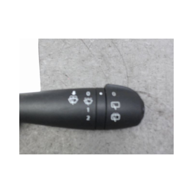 COMMANDE ESSUIE GLACE DACIA SANDERO