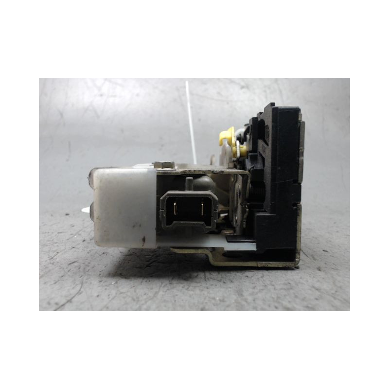 SYSTEME CONDAMNATION ARRIERE GAUCHE RENAULT CLIO II PH.2 01-06