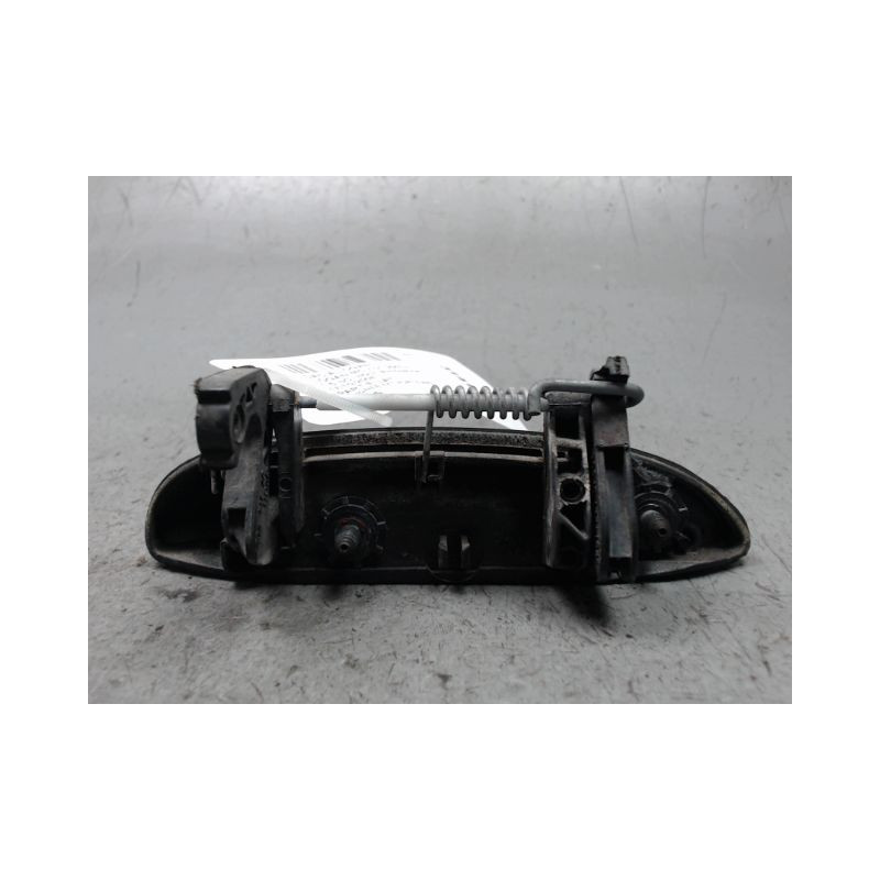 POIGNEE EXTERIEURE PORTE AVANT GAUCHE DACIA LOGAN MCV 2007-
