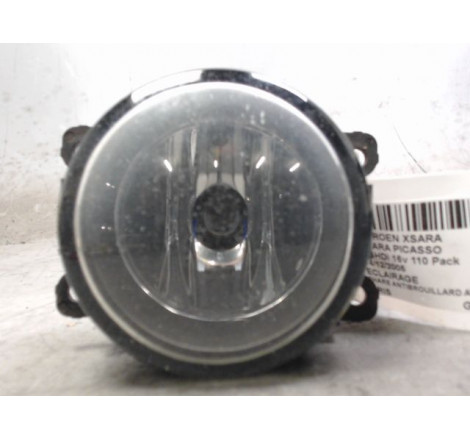 PHARE ANTIBROUILLARD AVG