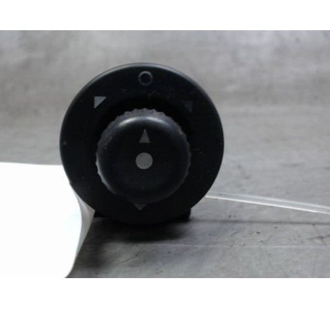 COMMANDE RETROVISSEUR EXT ELECTRIQUE