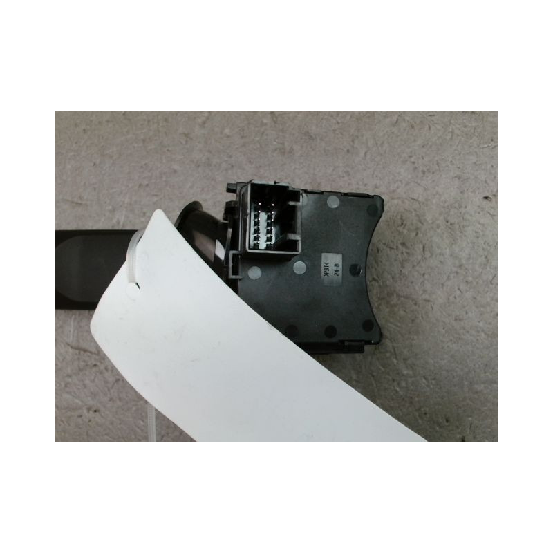COMMANDE CLIGNOTANT OPEL CORSA 2010-