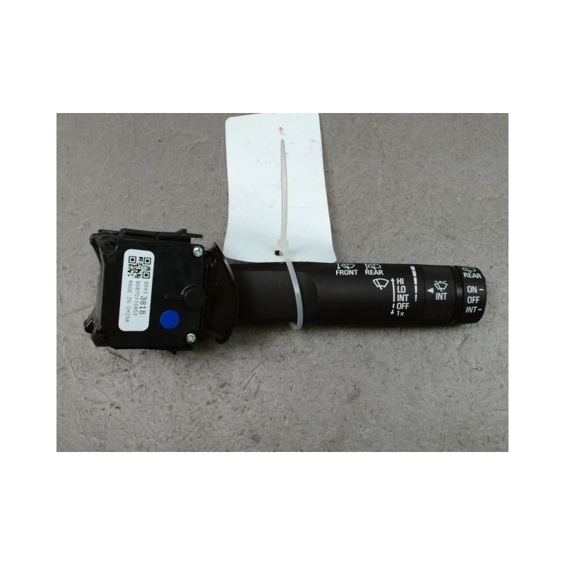 COMMANDE ESSUIE GLACE OPEL CORSA 2010-