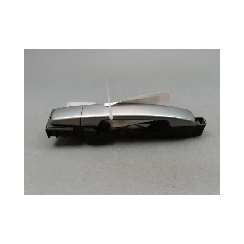 POIGNEE EXTERIEURE PORTE ARRIERE DROIT NISSAN QASHQAI BREAK I Phase 1 2007-2010