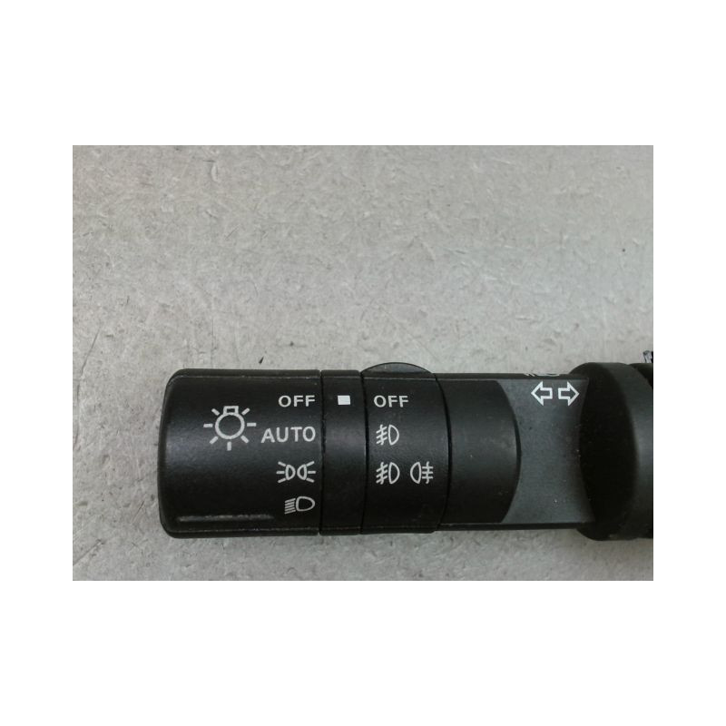 COMMANDE ECLAIRAGE NISSAN QASHQAI +2 I Phase 2 LONG 2010-2014
