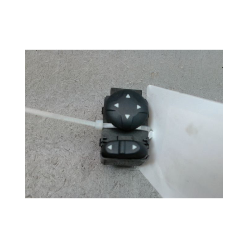 COMMANDE RETROVISSEUR EXTERIEUR ELECTRIQUE FORD KA II 2008-...