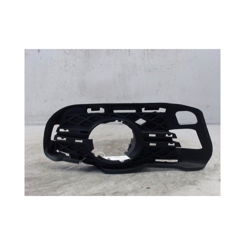OBTURATEUR PHARE ADDITIONNEL PARE-CHOC AVD MERCEDES CLASSE C 2007-
