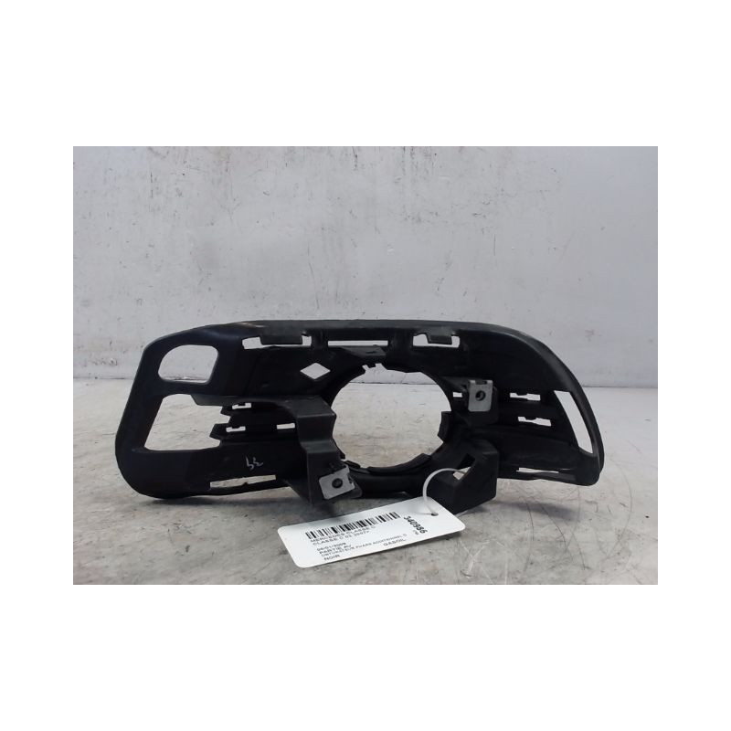 OBTURATEUR PHARE ADDITIONNEL PARE-CHOC AVD MERCEDES CLASSE C 2007-
