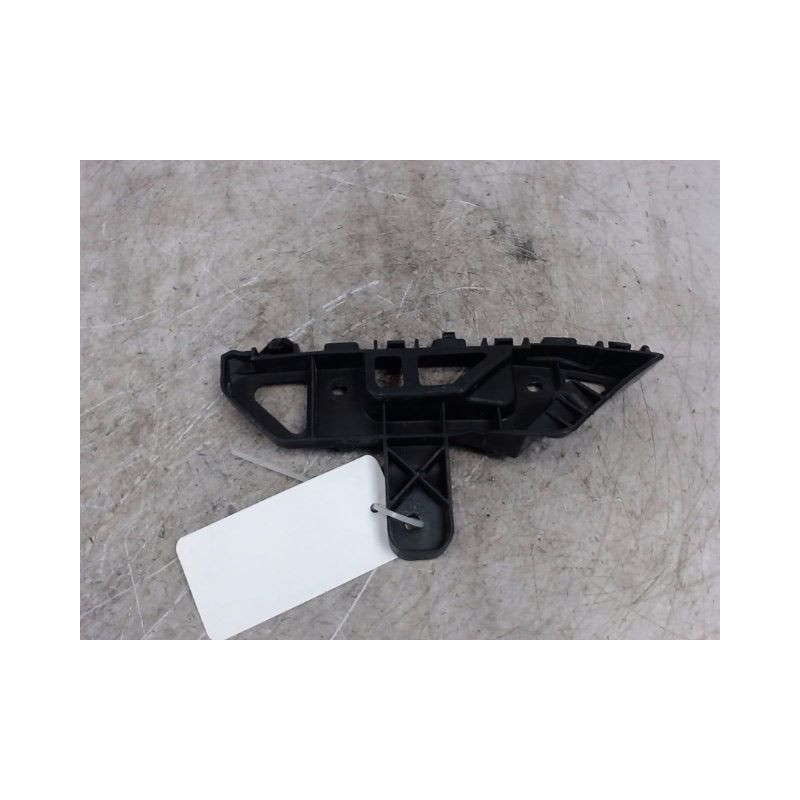 SUPPORT PARE-CHOC AVG VOLKSWAGEN TOURAN 09-