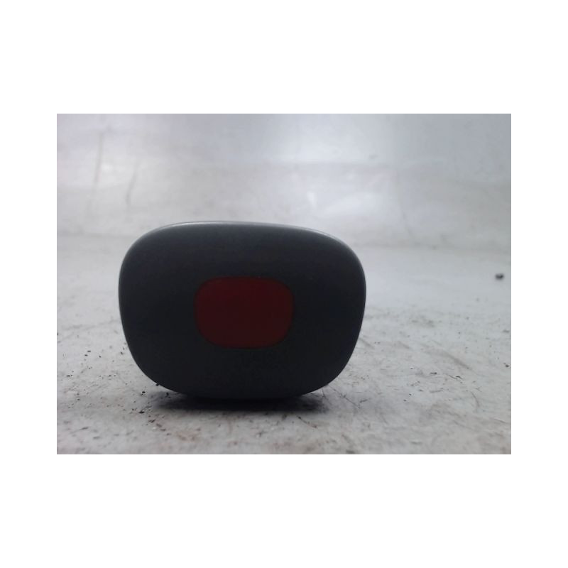 BOUTON DE WARNING RENAULT CLIO II PH.1 98-2001