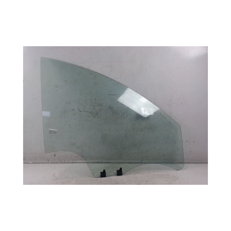 GLACE PORTE AVD DACIA SANDERO 2008-