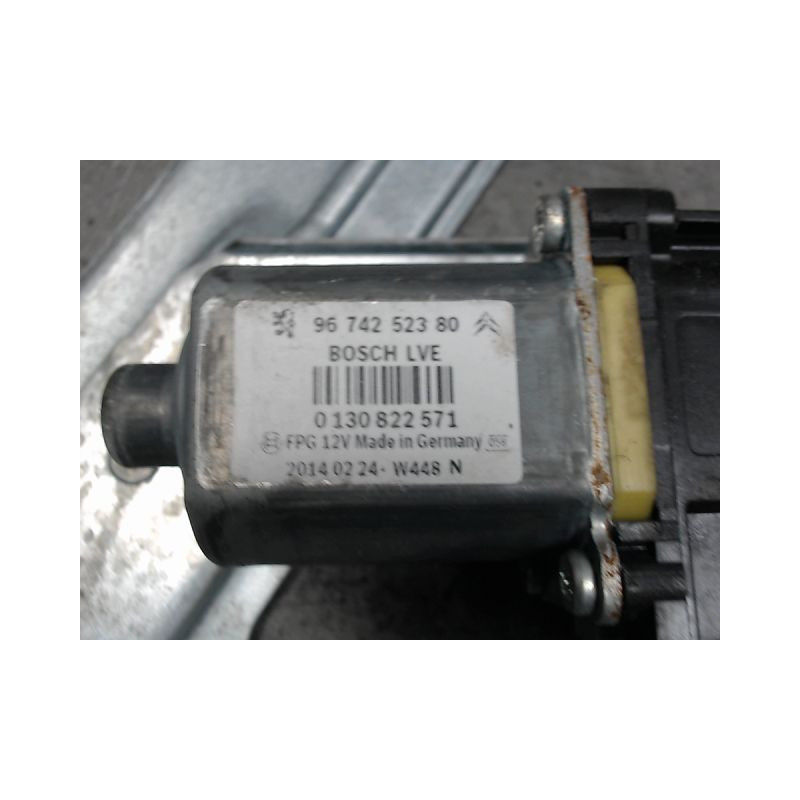 MECANISME+MOTEUR LEVE-GLACE AVANT DROIT PEUGEOT 208
