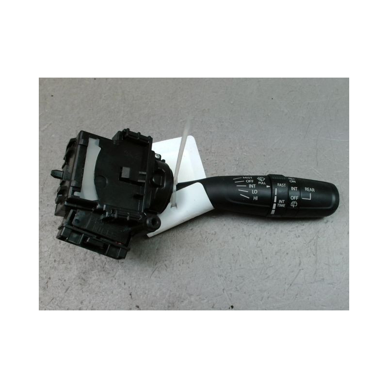 COMMANDE ESSUIE GLACE SUZUKI SWIFT