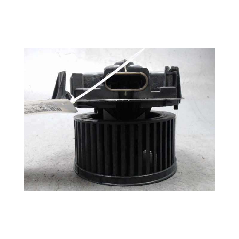 MOTEUR VENTILATEUR CHAUFFAGE RENAULT TWINGO 2 2007-