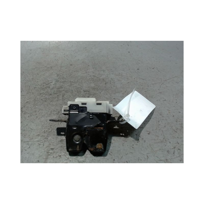 SERRURE HAYON  RENAULT SCENIC II PH2 2006-