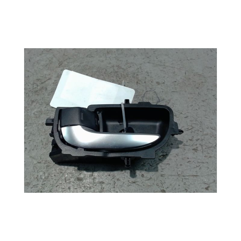 POIGNEE INTERIEURE PORTE AVANT GAUCHE TOYOTA YARIS II 2010-