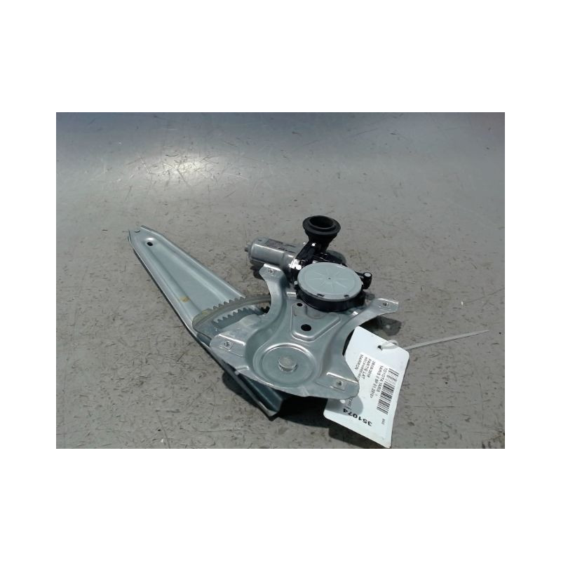 MECANISME+MOTEUR LEVE-GLACE ARRIERE DROIT TOYOTA YARIS II 2010-