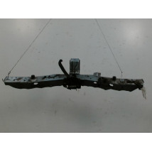 TRAVERSE SUPERIEURE ARMATURE AVANT TOYOTA VERSO