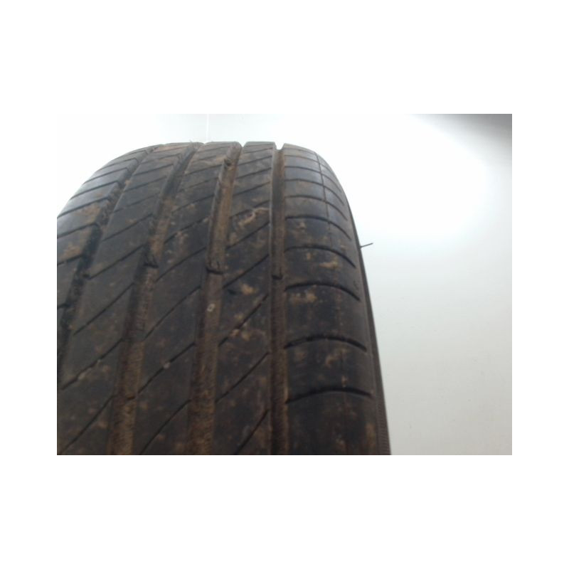 Pneu MICHELIN PRIMACY 4 195 60 15 84 T