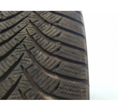 Paire de pneus HANKOOK WINTER I*CEPT RS2 215 65 15 96 H