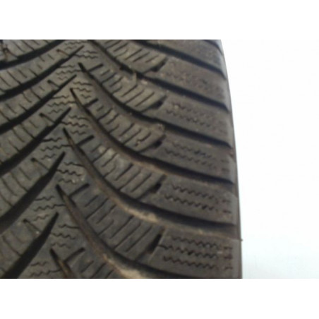 Paire de pneus HANKOOK WINTER I*CEPT RS2 215 65 15 96 H