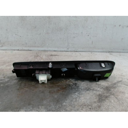 COMMANDE LEVE-GLACE PORTE AVD DACIA SANDERO 2008-