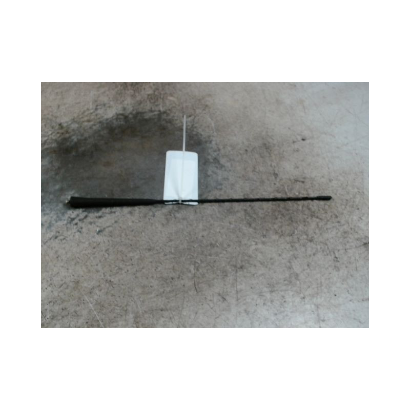 ANTENNE RADIO PEUGEOT 208