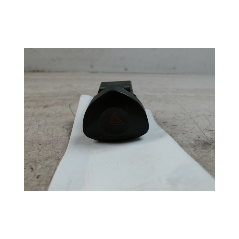 BOUTON DE WARNING RENAULT CLIO II PH.2 01-06