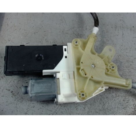 MECANISME+MOTEUR LEVE-GLACE AVANT DROIT RENAULT LAGUNA III CPÉ 2008-