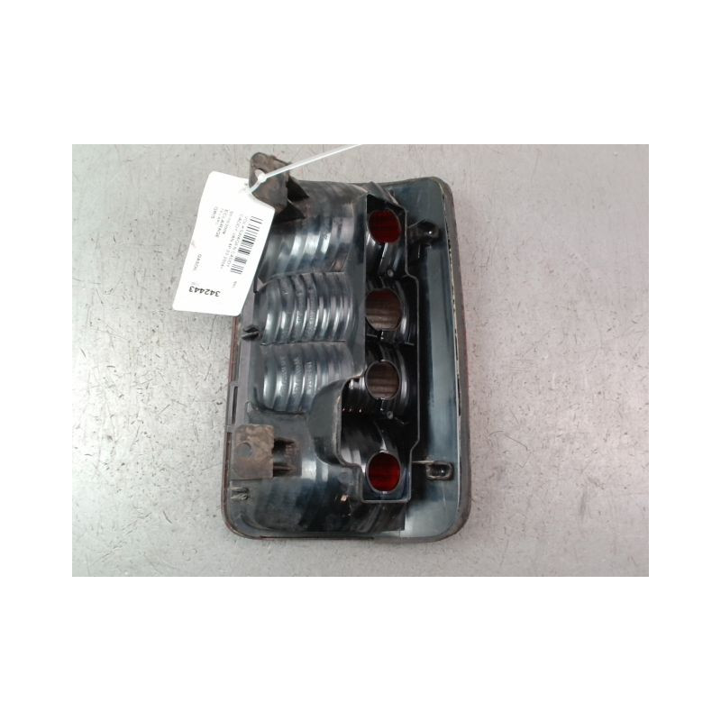 FEU ARRIERE GAUCHE  VOLKSWAGEN CADDY VAN 2004-