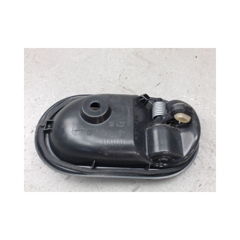 POIGNEE INTERIEURE PORTE AVANT GAUCHE DACIA SANDERO