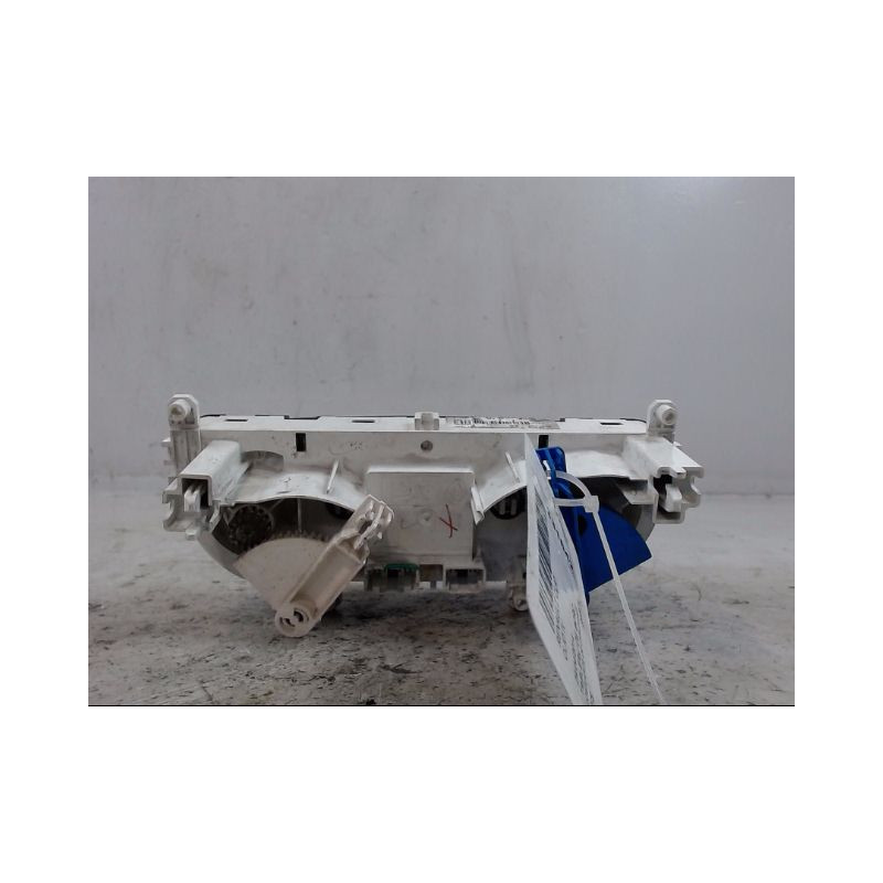 COMMANDE DE CHAUFFAGE RENAULT CLIO IV