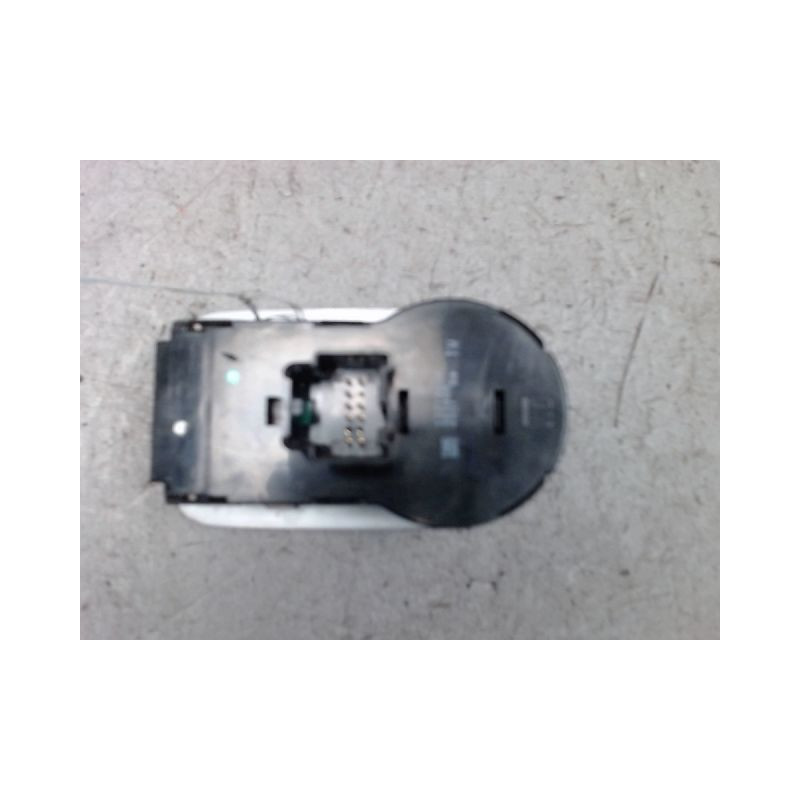 INTERIEUR COMMANDE PHARES OPEL CORSA D PHASE 2 ESS+G.P.L.