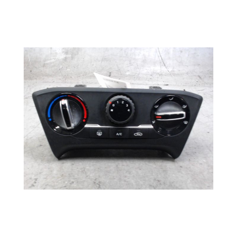 COMMANDE DE CHAUFFAGE HYUNDAI I20