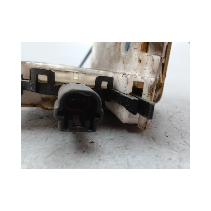 SYSTEME CONDAMNATION AVANT GAUCHE NISSAN PICK-UP PICKUP DBL.CAB. III Phase 2 2002-2006
