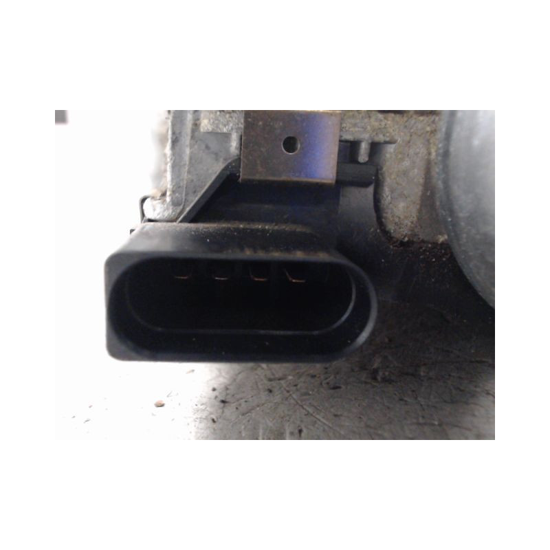 MECANISME ESSUIE-GLACE AVANT VOLVO V50