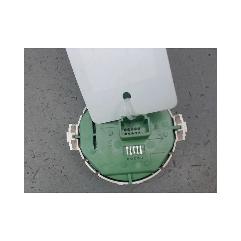 BOUTON DE WARNING TOYOTA YARIS II Phase 2 2009-2011