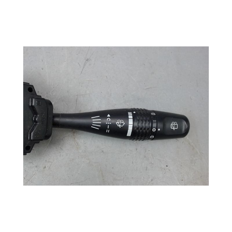 COMMANDE ESSUIE GLACE MITSUBISHI PAJERO 2003-