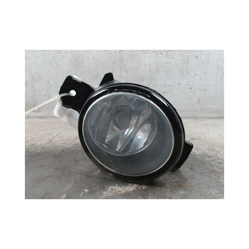 PHARE ANTIBROUILLARD AVANT DROIT RENAULT CLIO II CAMPUS 06-
