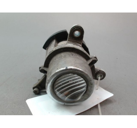 PHARE ANTIBROUILLARD AVG